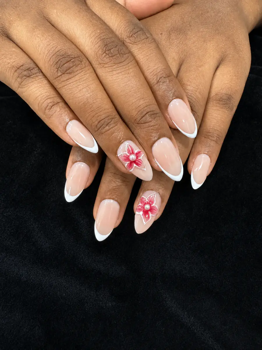Scarlet Bloom nail design by Bia