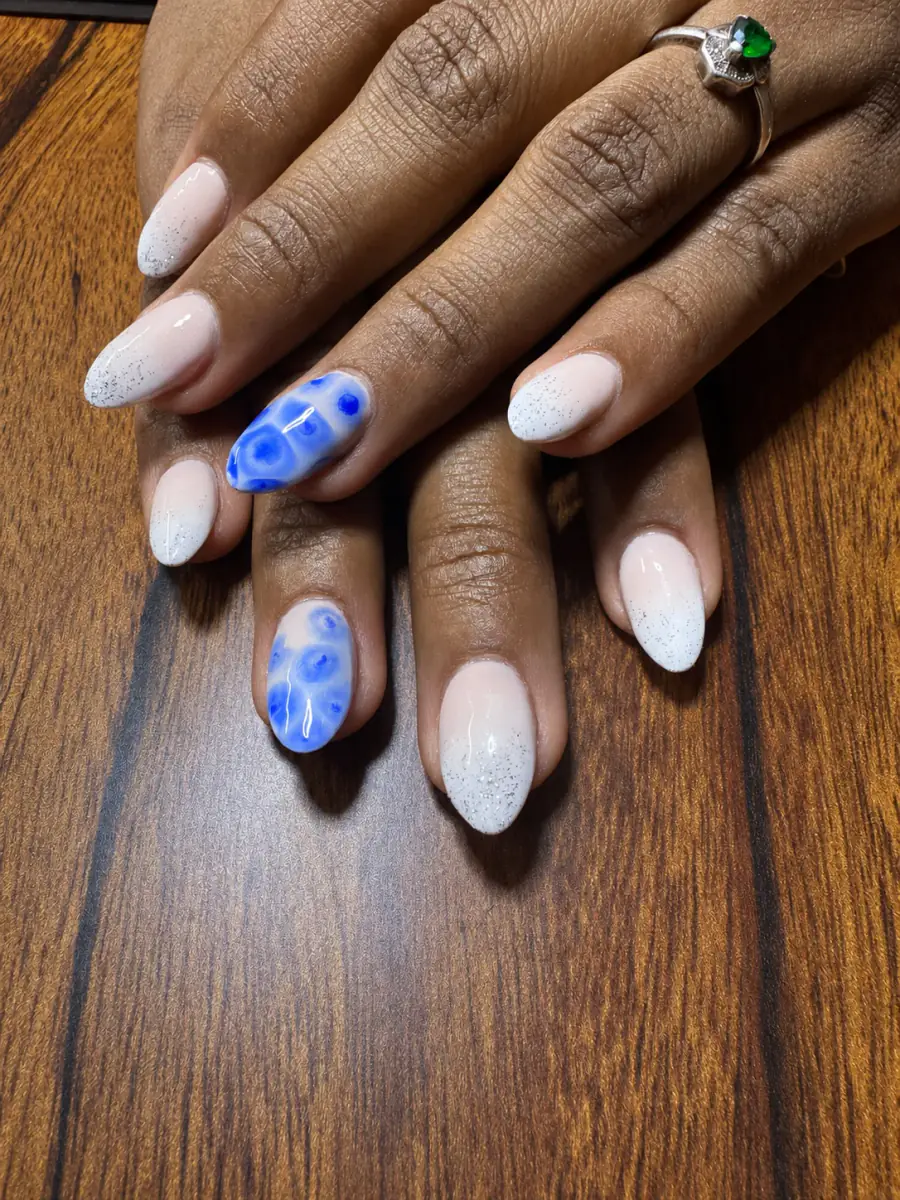 Blue Bloom nail design by Bia